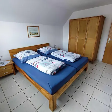Holiday home Haus Lug Aufs